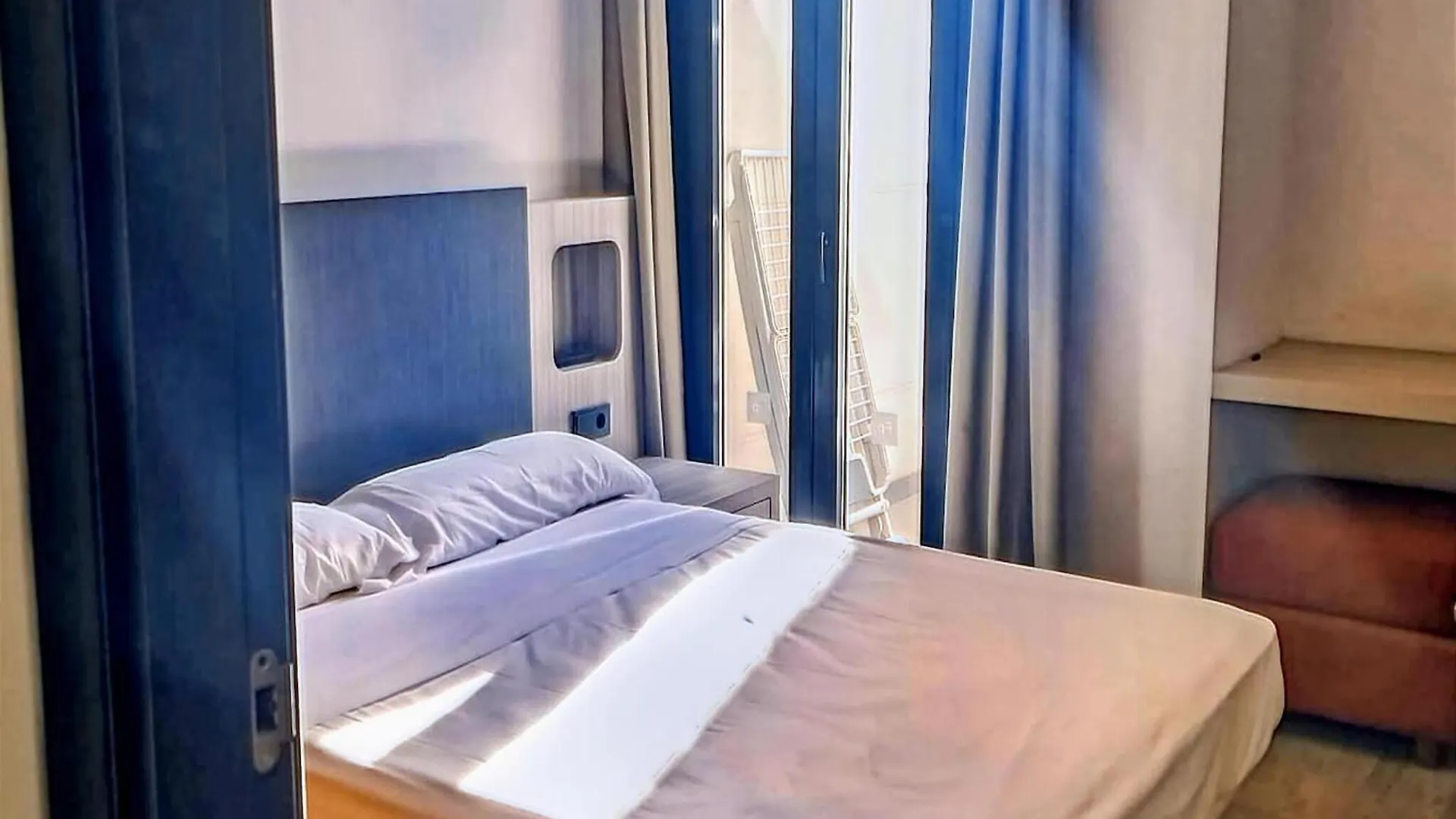 Inviting Apartment In Fuengirola With Shared Pool