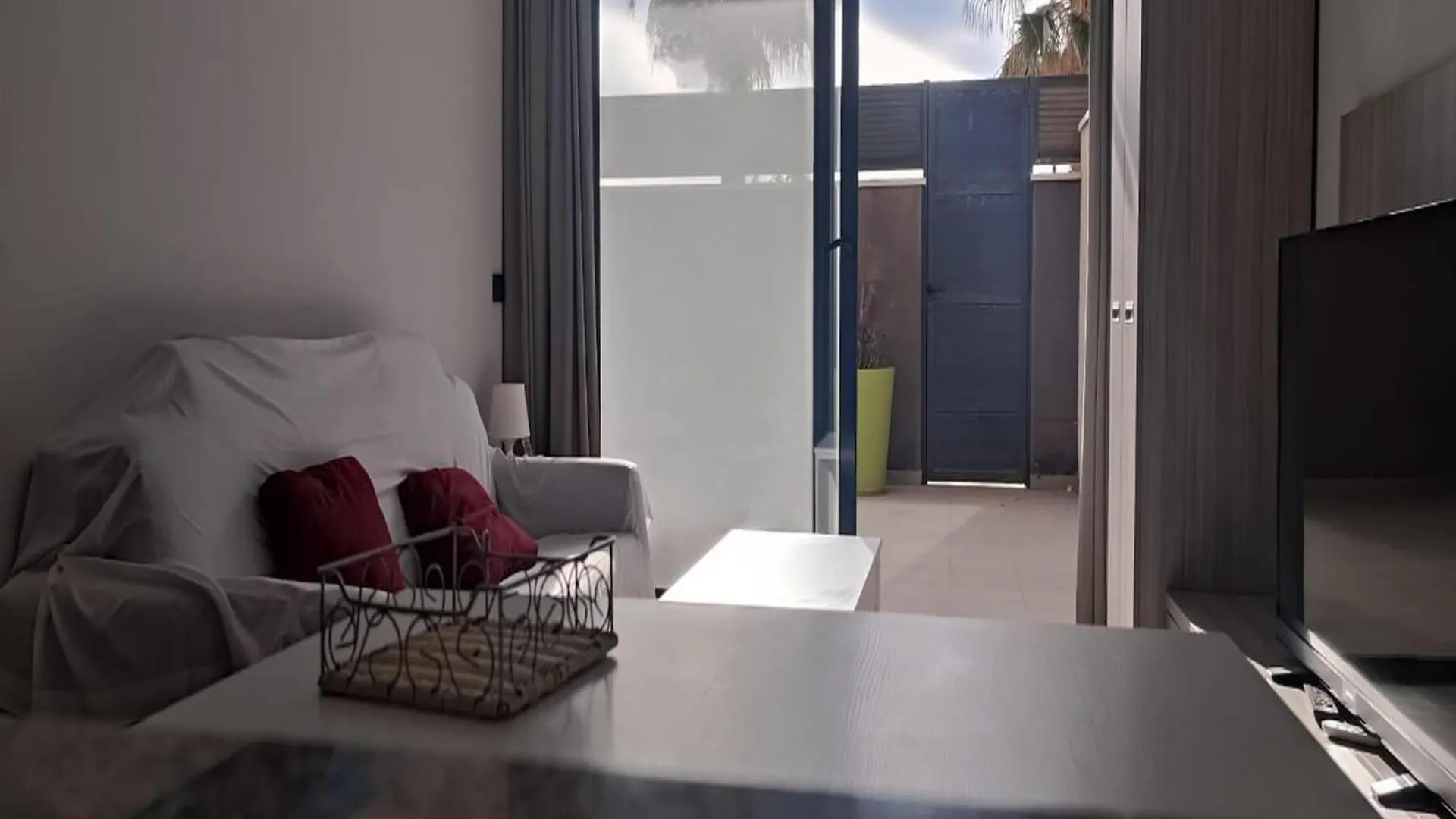 Inviting Apartment In Fuengirola With Shared Pool