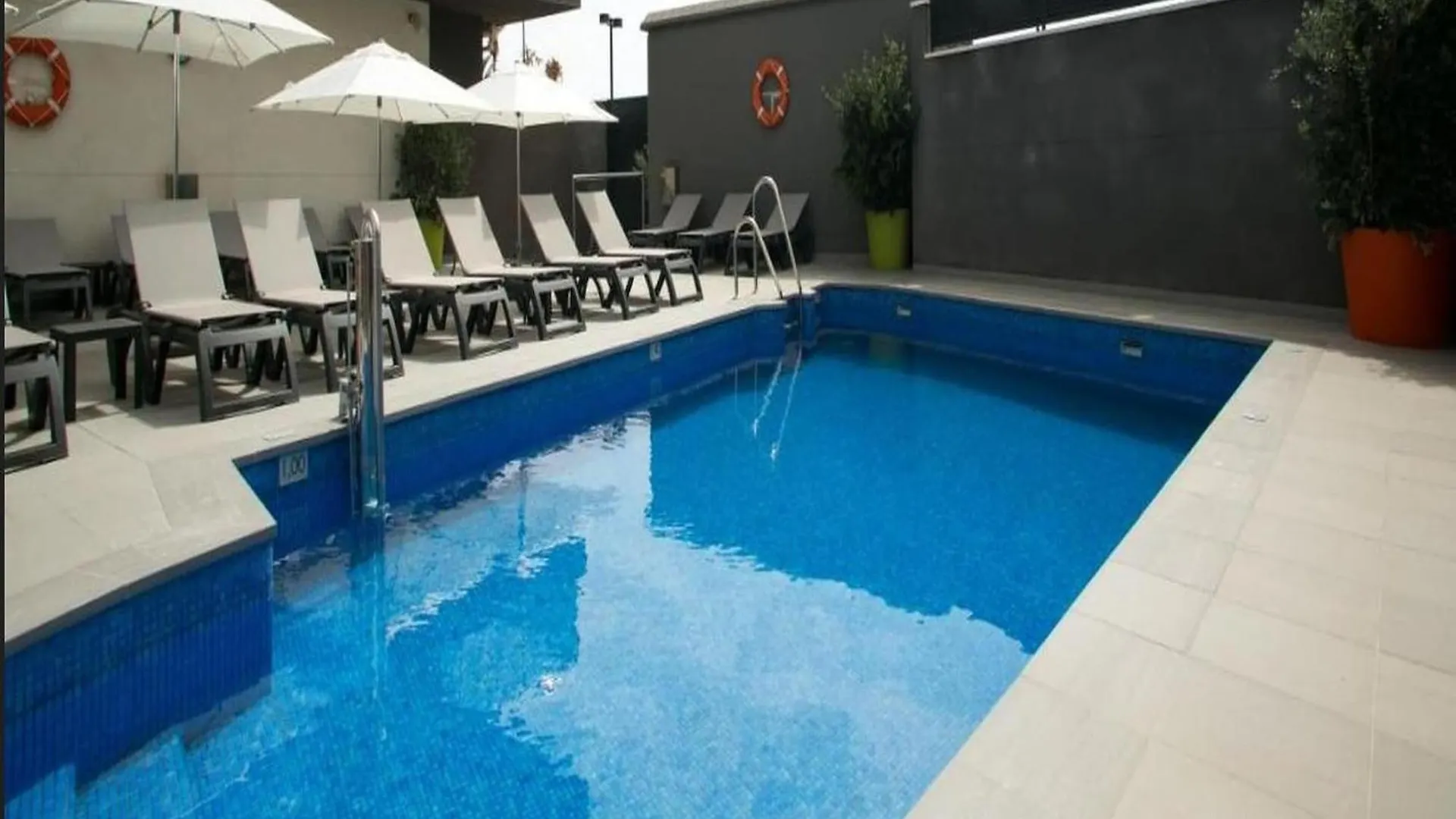 Inviting Apartment In Fuengirola With Shared Pool 0*,  Spain