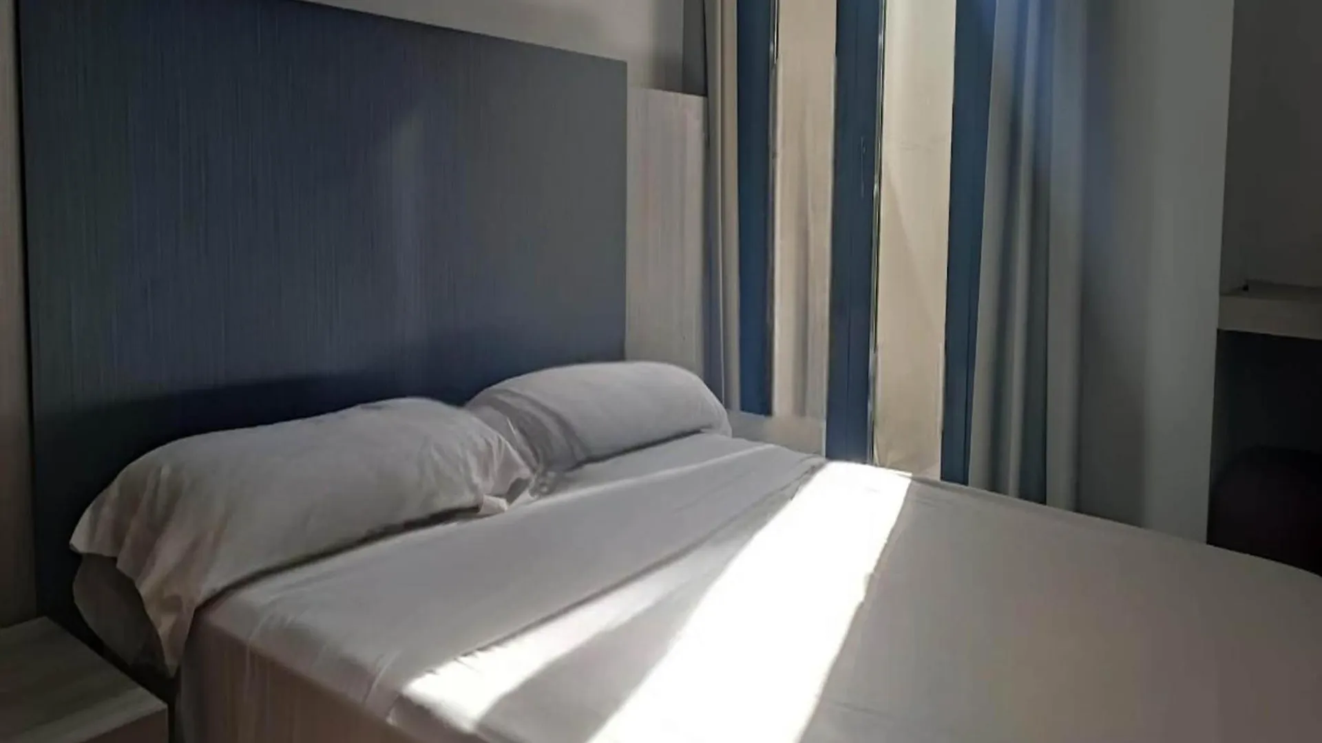 Inviting Apartment In Fuengirola With Shared Pool